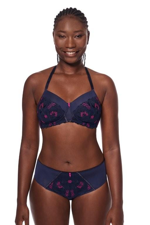 Ensemble bleu marine